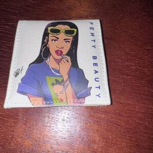 Fenty Beauty Icon Makeup Mirror